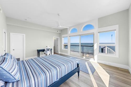 Webster Lagoon Retreat in Beach Haven, USA