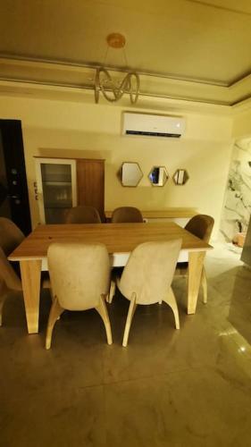 شقة المهندسين جامعة الدول ميدان لبنان الدقي فندقية in Mohandesin