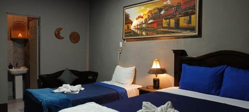 Hotel San Sebastián, Antigua Guatemala (photo 2)