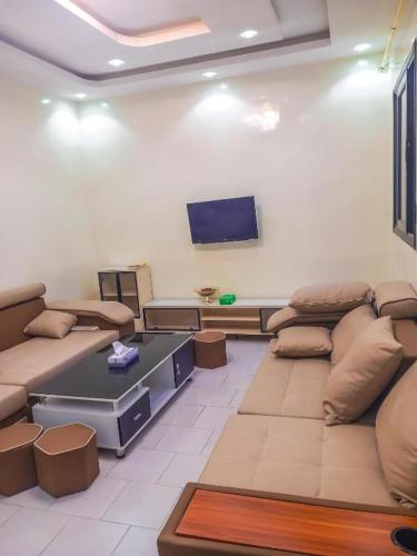 gedeelde lounge/tv-ruimte, Apartment European High Standard in Dakar HLM5 in Grand Dakar