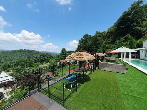 Gapyeong moisty pension near Dulebag