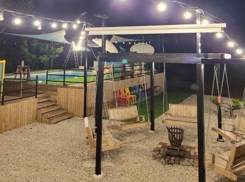 Pocheon yolapongta pension and glamping in Idong-myeon