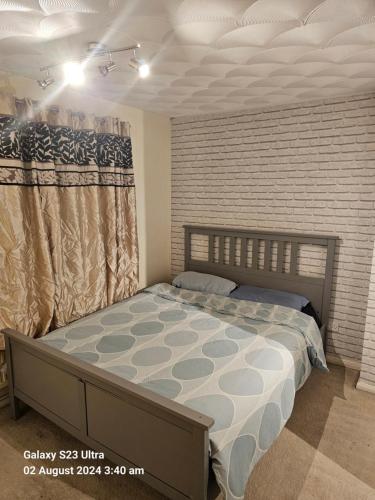 Peace and Love House in เคนท์