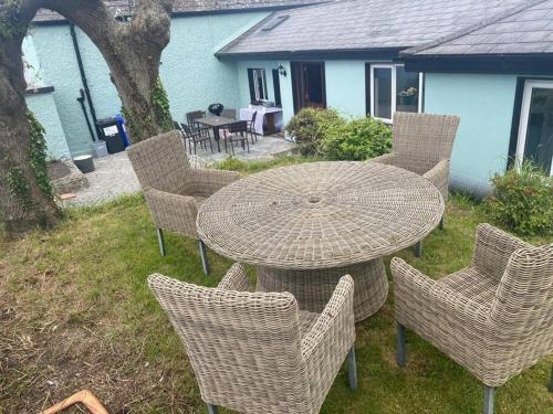 Newly renovated entire residential home Annestown Beach, County Waterford in Bunmahon
