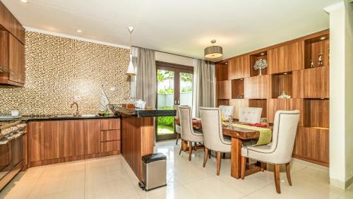 Two-Bedroom Villa with Private Pool image 1
