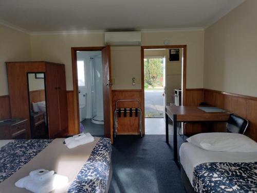 Otaki Motel - image 3
