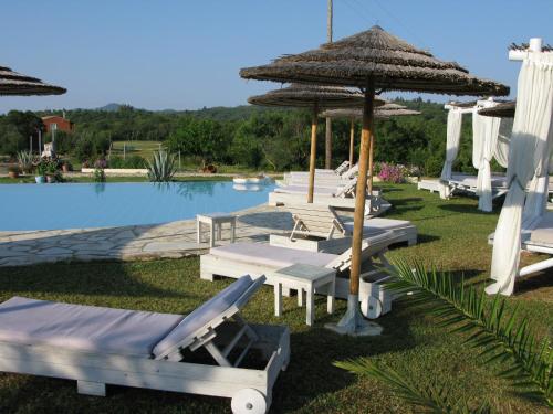 PULADES RESORT 2