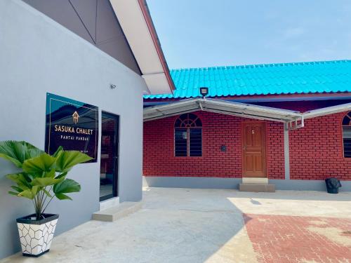 Sasuka Chalet Pantai Pandak in Pandak Beach