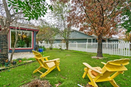 Eclectic Oasis- Artful & Colorful Comfort home in Kyle, USA