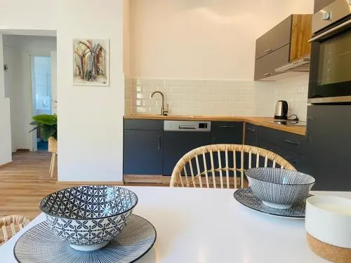 Bergluft TOP 1 Modern Apartment with 2 bedrooms 1 hour from Vienna Parking & 24 hour Self Check-in in Grafenbach, Österreich