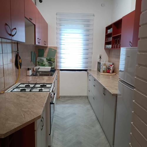 Türkiz Apartman - 5 szobás 13 fős apartmanház 4km a Balaton- Balatonszabadi (Turkiz Apartman - 5 szobas 13 fos apartmanhaz 4km a Balaton- Balatonszabadi) in Balatonszabadi