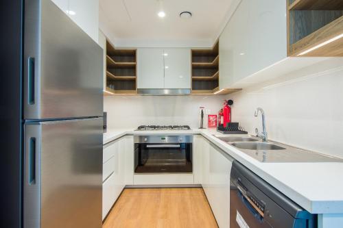 Downtown Views 5206 - image 5