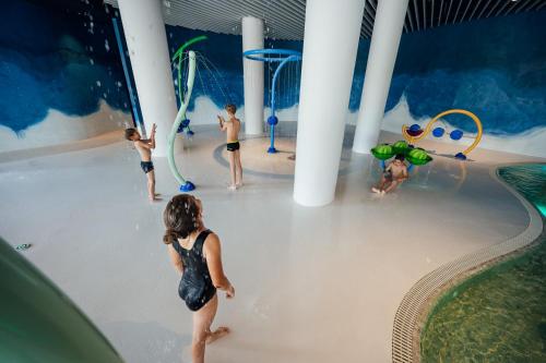 586164044 Balvanyos Resort - Peakture Hotel & Grand Hotel Balvanyos