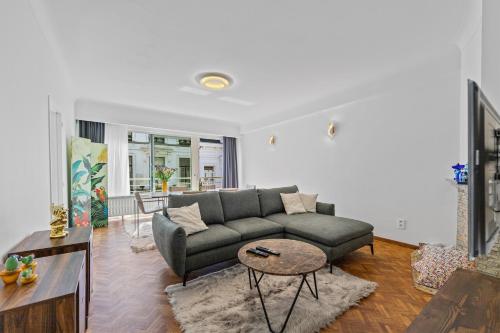 Central & luminous apartment, Amberes (foto 3)