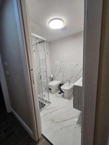 Double Room image 1