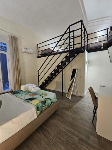 Twin Room image 2