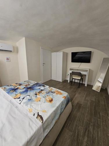 Double Room image 5