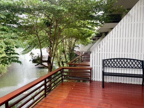 BAAN APA ERAWAN Resort - 편의 시설/서비스