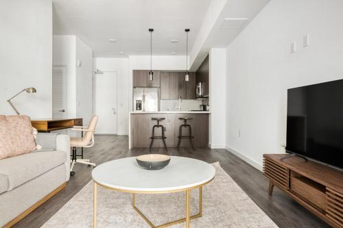 Woodland Hills 2BR w Pool Gym nr Warner Center LAX-663, Los Angeles (fotografie 3)