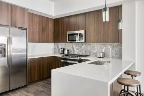 Woodland Hills 2BR w Pool Gym nr Warner Center LAX-663, Los Angeles (fotografie 6)