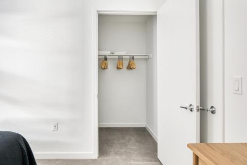 Woodland Hills 2BR w Pool Gym nr Warner Center LAX-663, Los Angeles (fotografie 10)