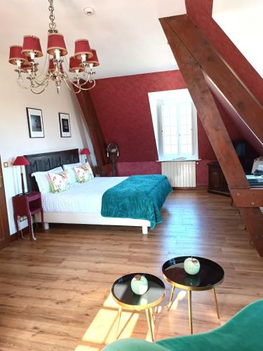Chateau De Montreuil - image 7