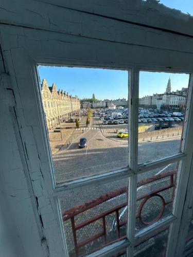 The Best View 65 Grand place Superbe vue avec Jaccuzi in Arras