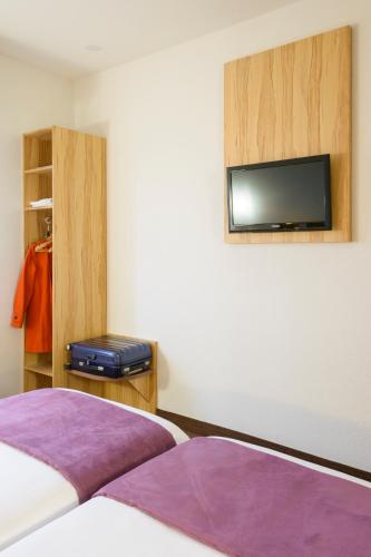 Best Hotel Reims Croix Blandin - image 14