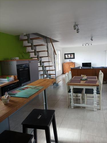 Gite HELSEBAN - Maison à 3 minutes de la mer dans résidence privée (Gite HELSEBAN - Maison a 3 minutes de la mer dans residence privee) in Bethencourt-sur-Mer