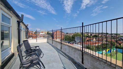 Rõdu/terrass, SELF CHECK in APARTMENT IN CENTRAL BARNSLEY in Barnsley