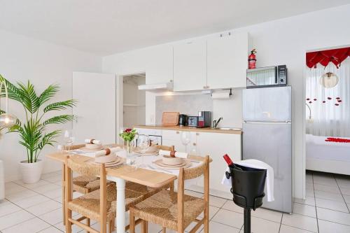 Beautiful and spacious 4-Room Apartments in City Center