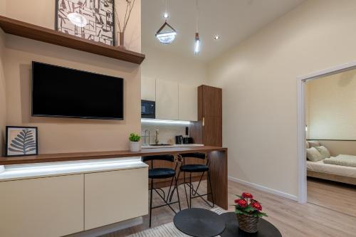 Akácfa-A111 Stylish 1 Bedroom Apartment - image 9