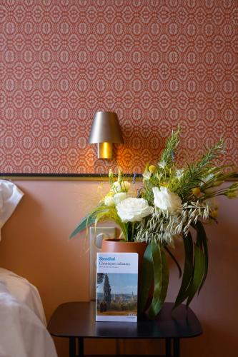 Standard Single Room image 5