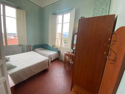 Hotel Italia – Marina di Massa, WI