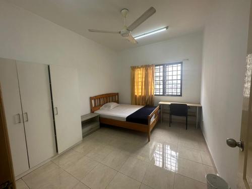 Double Room with Private Bathroom image 1