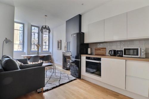 The Herriot - T3 in the Heart of the City - Lyon 1st, Lione