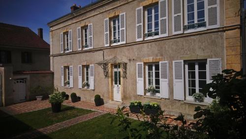 Le Jardin Secret - Maison de location saisonnière cottage Molincourt