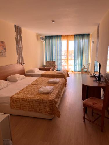 Hotel Star – Sunny Beach, WY