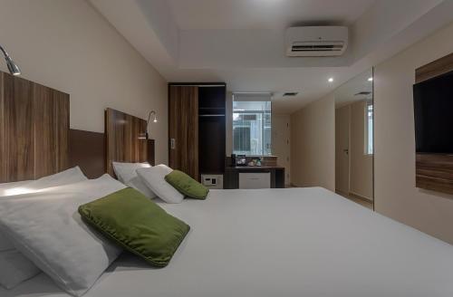 Superior Room with 1 Double Bed image 10