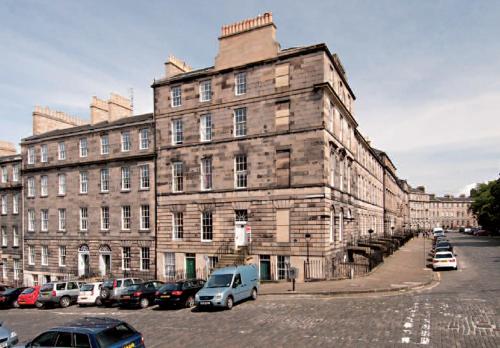 Edlets Collection - The Dundonald Apartment, Edinburgh