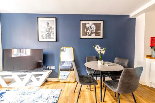 Picture of Contemporary Abbey Yard By Prescott Apartments