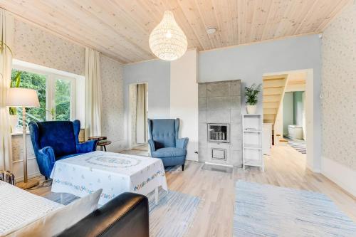 New 3BR family friendly home with huge garden&free parking, Таллин (фото 9)