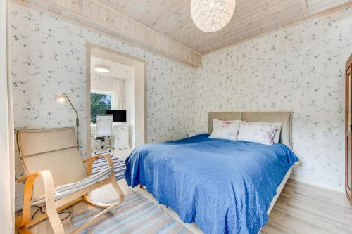 Brand new 3BR family friendly house with huge garden Brand new 3BR family friendly house with huge garden