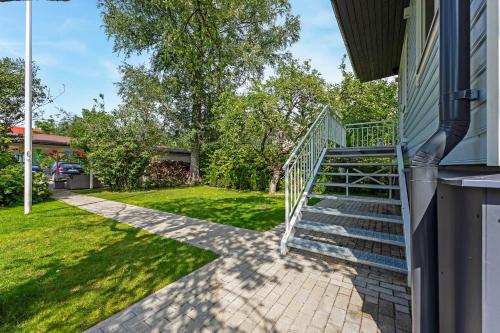 Brand new 3BR family friendly house with huge garden Brand new 3BR family friendly house with huge garden