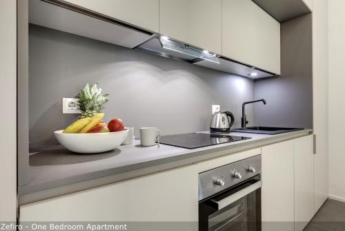 One-Bedroom Apartment image 10