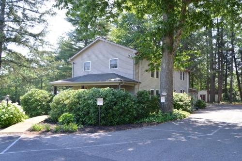 Woodfield Manor - A Sundance Vacations Property - 숙소 외관
