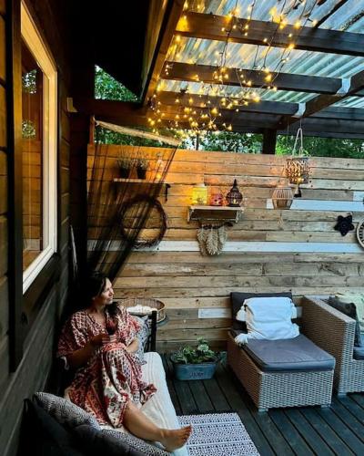 Tunnelmallinen ilmastoitu järvenrantahuvila (Tunnelmallinen ilmastoitu jarvenrantahuvila) in 佩賴塞奈約基