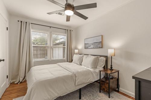 ModernNest-KS Bed and Fire Pit in Tulsa, USA
