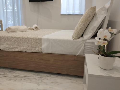 Lily Suite 10, Palermo