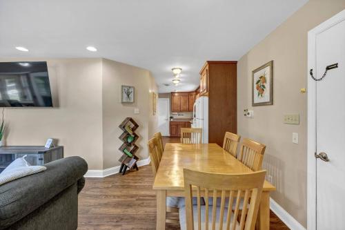 Hamilton Home Playground 2BR